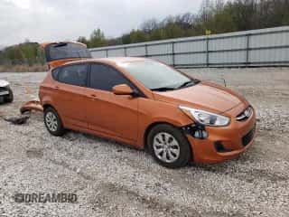 2017 Hyundai Accent SE с VIN KMHCT5AE3HU328234, выставлен на аукционе Copart как лот 46114273 с пробегом 98 319 миль миль и . История ставок и продаж доступна на DreamBid. Изображение 4.