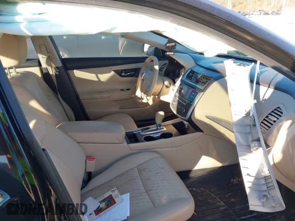 ✅ 2016 Nissan Altima S • VIN: 1N4AL3AP3GC284053 • Lot: 43702465. Listed on IAAI with 74,587 mi. Free auction sales archive from the USA and detailed vehicle history report at DreamBid. Image 5.