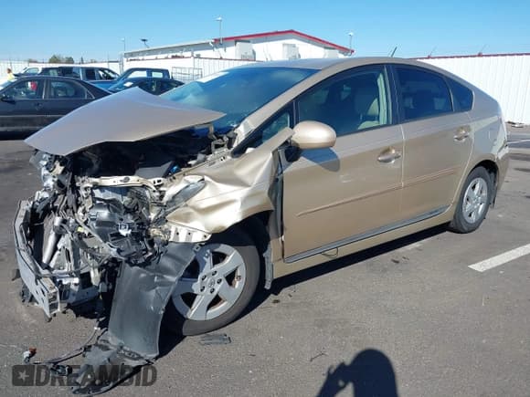 ✅ 2011 Toyota Prius I • VIN: JTDKN3DU5B1421685 • Lot: 43306053. Wystawiony na IAAI z przebiegiem 184 084 mil. Bezpłatny archiwum sprzedaży aukcyjnych z USA i szczegółowy raport historii pojazdu na DreamBid. Zdjęcie 2.