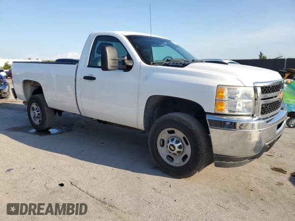 ✅ 2012 Chevrolet Silverado 2500HD Work Truck • VIN: 1GC0CVCG8CF156043 • Lot: 67032575. Wystawiony na Copart z przebiegiem 250 162 mil. Bezpłatny archiwum sprzedaży aukcyjnych z USA i szczegółowy raport historii pojazdu na DreamBid. Zdjęcie 4.
