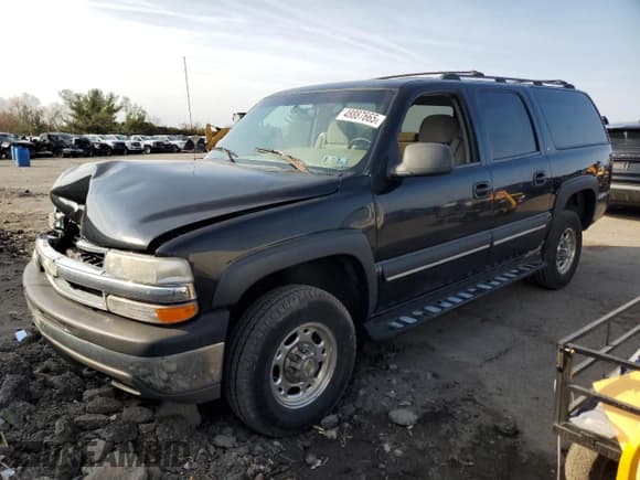 ✅ 2002 Chevrolet Suburban LS • VIN: 3GNGK26U42G214719 • Лот: 48887665. Опубликован ранее на Copart с пробегом 244 199 миль. Бесплатный доступ к архиву аукционных продаж из США и подробный отчёт об истории автомобиля на DreamBid. Изображение 1.