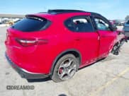 ✅ 2022 Alfa Romeo Stelvio Ti • VIN: ZASPAKBN0N7D39153 • Лот: 40220043. Опубликован ранее на IAAI с пробегом Не указан. Бесплатный доступ к архиву аукционных продаж из США и подробный отчёт об истории автомобиля на DreamBid. Изображение 4.