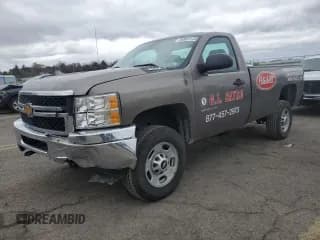 ✅ 2013 Chevrolet Silverado 2500HD Work Truck • VIN: 1GC0CVCG7DF103271 • Лот: 46981415. Опубликован ранее на Copart с пробегом 41 744 миль. Бесплатный доступ к архиву аукционных продаж из США и подробный отчёт об истории автомобиля на DreamBid. Изображение 1.