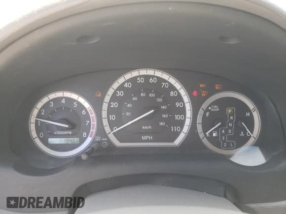 ✅ 2004 Toyota Sienna XLE • VIN: 5TDZA22C84S096616 • Lot: 69738755. Wystawiony na Copart z przebiegiem 319 466 mil. Bezpłatny archiwum sprzedaży aukcyjnych z USA i szczegółowy raport historii pojazdu na DreamBid. Zdjęcie 9.