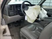 ✅ 2005 Chevrolet Avalanche LS • VIN: 3GNEC12Z55G263674 • Lot: 64993185. Wystawiony na Copart z przebiegiem 141 118 mil. Bezpłatny archiwum sprzedaży aukcyjnych z USA i szczegółowy raport historii pojazdu na DreamBid. Zdjęcie 8.