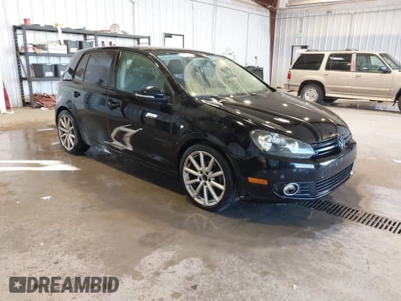 ✅ 2011 Volkswagen Golf TDI • VIN: WVWDM7AJ7BW304089 • Лот: 43581960. Опубликован ранее на IAAI с пробегом 133 229 миль. Бесплатный доступ к архиву аукционных продаж из США и подробный отчёт об истории автомобиля на DreamBid. Изображение 1.