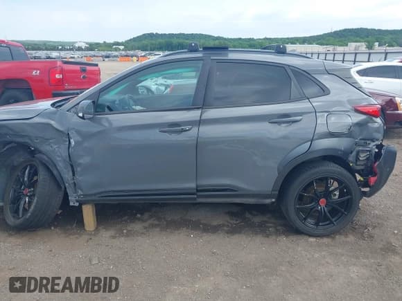 ✅ 2021 Hyundai Kona Night Edition • VIN: KM8K63A51MU693044 • Лот: 42341329. Опубликован ранее на IAAI с пробегом 70 482 миль. Бесплатный доступ к архиву аукционных продаж из США и подробный отчёт об истории автомобиля на DreamBid. Изображение 15.