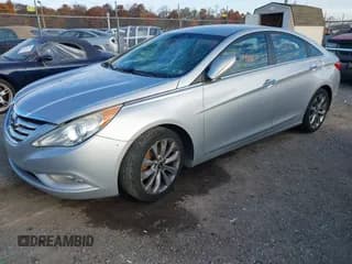 ✅ 2011 Hyundai Sonata Limited • VIN: 5NPEC4AC7BH238513 • Lot: 43631466. Wystawiony na IAAI z przebiegiem 223 938 mil. Bezpłatny archiwum sprzedaży aukcyjnych z USA i szczegółowy raport historii pojazdu na DreamBid. Zdjęcie 2.