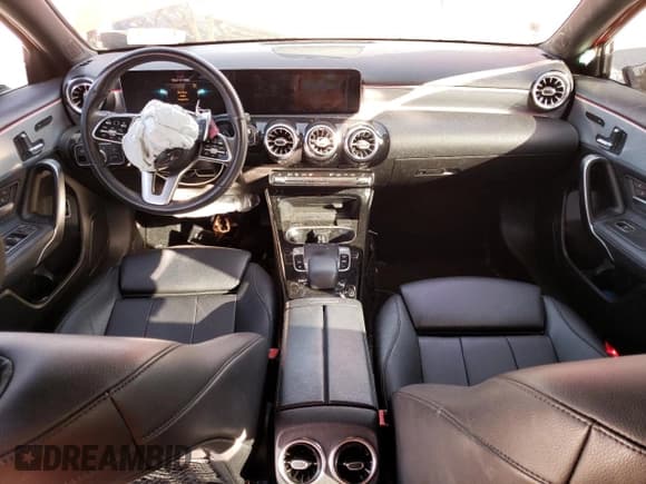 ✅ 2019 Mercedes-Benz A 220 • VIN: WDD3G4EBXKW020739 • Лот: 79150923. Опубликован ранее на Copart с пробегом 48 324 миль. Бесплатный доступ к архиву аукционных продаж из США и подробный отчёт об истории автомобиля на DreamBid. Изображение 8.