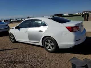 2015 Chevrolet Malibu LS z VIN 1G11B5SL3FF198039, wystawiony jako Copart lot #81337055 z przebiegiem 110 574 mil mil oraz Nie do naprawy • Non repairable. Historia ofert i sprzedaży dostępna na DreamBid. Obrazek 2.