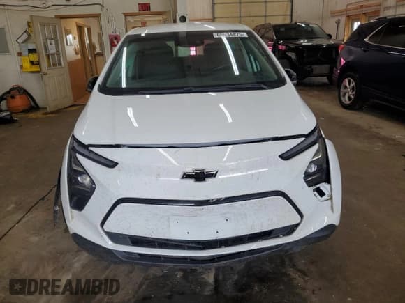 ✅ 2023 Chevrolet Bolt EV 1LT • VIN: 1G1FW6S06P4187362 • Лот: 69634825. Опубликован ранее на Copart с пробегом 25 981 миль. Бесплатный доступ к архиву аукционных продаж из США и подробный отчёт об истории автомобиля на DreamBid. Изображение 5.