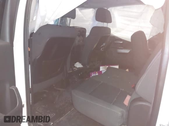 ✅ 2014 Chevrolet Silverado 1500 LT • VIN: 1GCUKREC1EF194139 • Lot: 43278109. Wystawiony na IAAI z przebiegiem 140 786 mil. Bezpłatny archiwum sprzedaży aukcyjnych z USA i szczegółowy raport historii pojazdu na DreamBid. Zdjęcie 8.