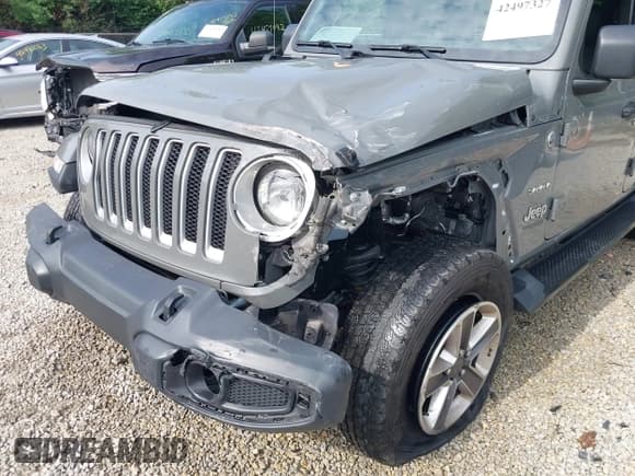 ✅ 2022 Jeep Wrangler Unlimited Sahara • VIN: 1C4HJXEN2NW239826 • Lot: 42497327. Listed on IAAI with 36,754 mi. Free auction sales archive from the USA and detailed vehicle history report at DreamBid. Image 6.