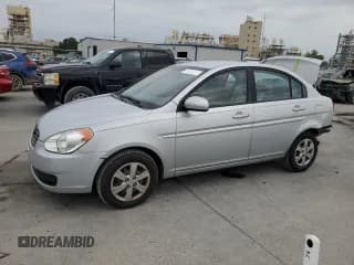 ✅ 2010 Hyundai Accent GLS • VIN: KMHCN4AC7AU417751 • Лот: 57501245. Опубликован ранее на Copart с пробегом 130 846 миль. Бесплатный доступ к архиву аукционных продаж из США и подробный отчёт об истории автомобиля на DreamBid. Изображение 1.