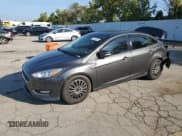 ✅ 2016 Ford Focus SE • VIN: 1FADP3FE8GL343588 • Lot: 71024185. Listed on Copart with 101,461 mi. Free auction sales archive from the USA and detailed vehicle history report at DreamBid. Image 1.