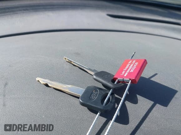 ✅ 1998 Ford F-150 • VIN: 2FTZX1760WCA98189 • Lot: 43675999. Listed on IAAI with 170,108 mi. Free auction sales archive from the USA and detailed vehicle history report at DreamBid. Image 11.