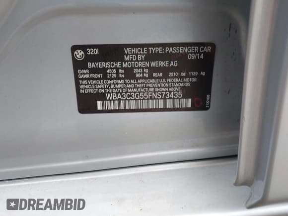 ✅ 2015 BMW 3 Series 320i xDrive • VIN: WBA3C3G55FNS73435 • Lot: 42133912. Wystawiony na IAAI z przebiegiem 111 663 mil. Bezpłatny archiwum sprzedaży aukcyjnych z USA i szczegółowy raport historii pojazdu na DreamBid. Zdjęcie 9.