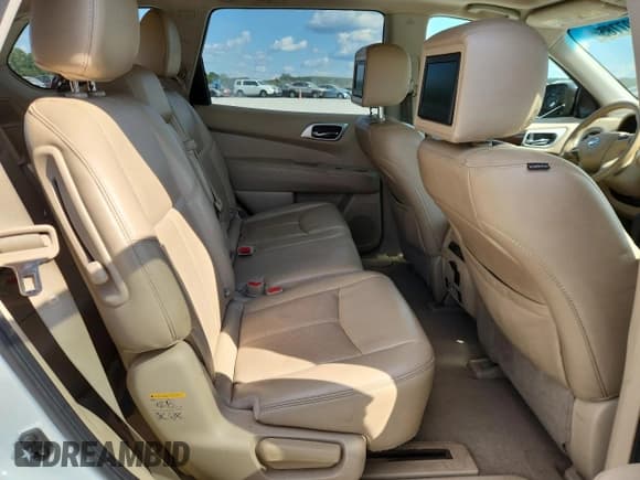 ✅ 2015 Nissan Pathfinder Platinum • VIN: 5N1AR2MN1FC705727 • Lot: 80507785. Wystawiony na Copart z przebiegiem 135 250 mil. Bezpłatny archiwum sprzedaży aukcyjnych z USA i szczegółowy raport historii pojazdu na DreamBid. Zdjęcie 11.