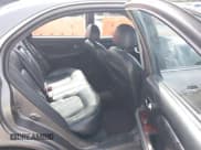 ✅ 2004 Hyundai Sonata GLS • VIN: KMHWF35H84A010991 • Lot: 42459128. Listed on IAAI with 223,133 mi. Free auction sales archive from the USA and detailed vehicle history report at DreamBid. Image 8.