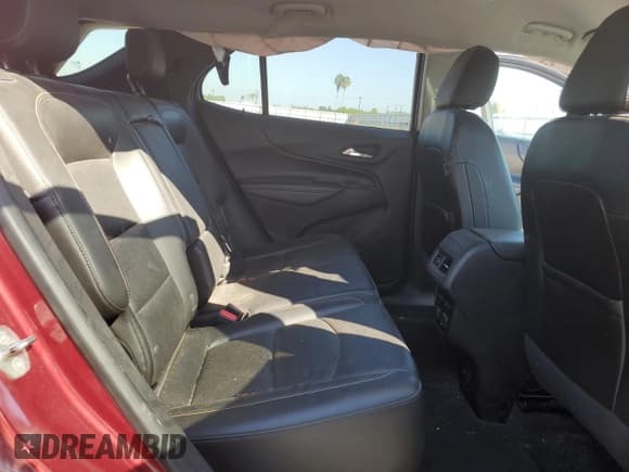 ✅ 2018 Chevrolet Equinox Premier • VIN: 2GNAXVEV8J6291798 • Lot: 86805175. Wystawiony na Copart z przebiegiem 71 241 mil. Bezpłatny archiwum sprzedaży aukcyjnych z USA i szczegółowy raport historii pojazdu na DreamBid. Zdjęcie 10.