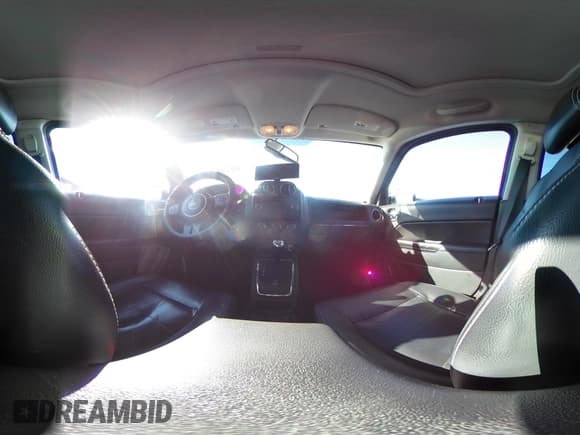 ✅ 2016 Jeep Patriot High Altitude • VIN: 1C4NJRFB1GD654685 • Lot: 43125067. Wystawiony na IAAI z przebiegiem 159 620 mil. Bezpłatny archiwum sprzedaży aukcyjnych z USA i szczegółowy raport historii pojazdu na DreamBid. Zdjęcie 17.