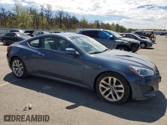✅ 2013 Hyundai Genesis Coupe Premium • VIN: KMHHT6KD1DU091383 • Lot: 55207835. Wystawiony na Copart z przebiegiem 145 825 mil. Bezpłatny archiwum sprzedaży aukcyjnych z USA i szczegółowy raport historii pojazdu na DreamBid. Zdjęcie 4.