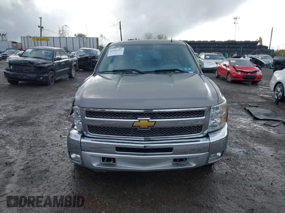 ✅ 2012 Chevrolet Silverado 1500 LT • VIN: 1GCRKSE76CZ254590 • Lot: 43563392. Wystawiony na IAAI z przebiegiem 98 703 mil. Bezpłatny archiwum sprzedaży aukcyjnych z USA i szczegółowy raport historii pojazdu na DreamBid. Zdjęcie 13.