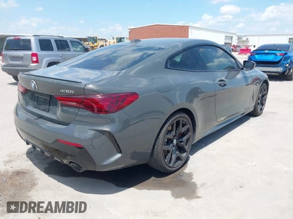✅ 2025 BMW 4 Series 430i • VIN: WBA43DA0XSCT24568 • Lot: 42970365. Listed on IAAI with 5,455 mi. Free auction sales archive from the USA and detailed vehicle history report at DreamBid. Image 4.