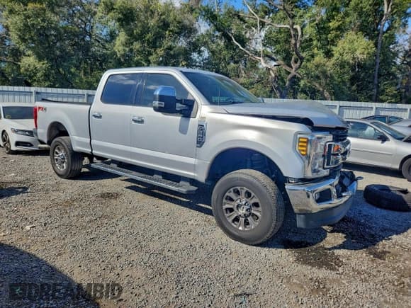 ✅ 2018 Ford F-250 XLT • VIN: 1FT7W2B66JEB94662 • Lot: 94567995. Listed on Copart with 119,645 mi. Free auction sales archive from the USA and detailed vehicle history report at DreamBid. Image 4.