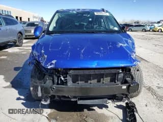 ✅ 2024 Hyundai Venue SEL • VIN: KMHRC8A3XRU305030 • Lot: 46295515. Wystawiony na Copart z przebiegiem 24 979 mil. Bezpłatny archiwum sprzedaży aukcyjnych z USA i szczegółowy raport historii pojazdu na DreamBid. Zdjęcie 5.