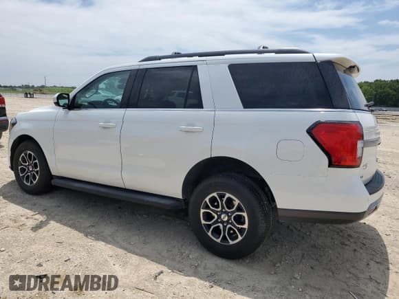 ✅ 2024 Ford Expedition XLT • VIN: 1FMJU1J84REA81230 • Лот: 66013115. Опубликован ранее на Copart с пробегом 14 456 миль. Бесплатный доступ к архиву аукционных продаж из США и подробный отчёт об истории автомобиля на DreamBid. Изображение 2.