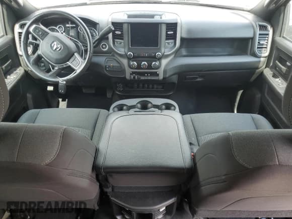 ✅ 2024 Ram 3500 Tradesman • VIN: 3C63RRGL2RG372074 • Лот: 60163765. Опубликован ранее на Copart с пробегом 5 130 миль. Бесплатный доступ к архиву аукционных продаж из США и подробный отчёт об истории автомобиля на DreamBid. Изображение 8.