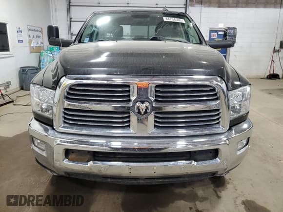 ✅ 2018 Ram 2500 Big Horn • VIN: 3C6UR5DJXJG326111 • Лот: 84704505. Опубликован ранее на Copart с пробегом 179 494 миль. Бесплатный доступ к архиву аукционных продаж из США и подробный отчёт об истории автомобиля на DreamBid. Изображение 5.