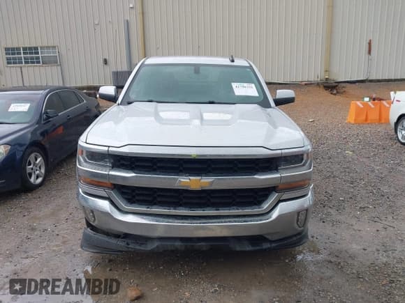 ✅ 2018 Chevrolet Silverado 1500 LT • VIN: 1GCPCREC2JF216332 • Lot: 42790355. Wystawiony na IAAI z przebiegiem 144 218 mil. Bezpłatny archiwum sprzedaży aukcyjnych z USA i szczegółowy raport historii pojazdu na DreamBid. Zdjęcie 12.
