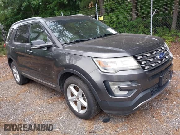 ✅ 2017 Ford Explorer XLT • VIN: 1FM5K8D85HGA97712 • Lot: 42386788. Wystawiony na IAAI z przebiegiem 152 537 mil. Bezpłatny archiwum sprzedaży aukcyjnych z USA i szczegółowy raport historii pojazdu na DreamBid. Zdjęcie 1.