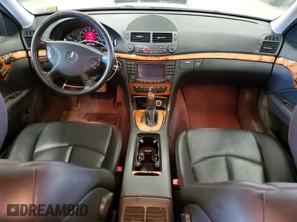 ✅ 2006 Mercedes-Benz E 350 • VIN: WDBUF87J46X205137 • Лот: 69729125. Опубликован ранее на Copart с пробегом 150 342 миль. Бесплатный доступ к архиву аукционных продаж из США и подробный отчёт об истории автомобиля на DreamBid. Изображение 8.