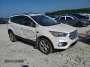✅ 2019 Ford Escape Titanium • VIN: 1FMCU0J92KUA87647 • Lot: 63764995. Wystawiony na Copart z przebiegiem 95 682 mil. Bezpłatny archiwum sprzedaży aukcyjnych z USA i szczegółowy raport historii pojazdu na DreamBid. Zdjęcie 4.