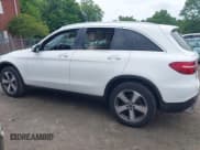 ✅ 2019 Mercedes-Benz GLC 300 • VIN: WDC0G4KB9KV175364 • Lot: 42350007. Wystawiony na IAAI z przebiegiem 59 324 mil. Bezpłatny archiwum sprzedaży aukcyjnych z USA i szczegółowy raport historii pojazdu na DreamBid. Zdjęcie 14.