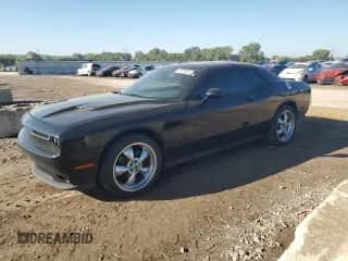 2017 Dodge Challenger SXT Plus z VIN 2C3CDZAG4HH637938, wystawiony jako Copart lot #81476425 z przebiegiem 82 382 mil mil oraz Szkoda całkowita • Salvage title. Historia ofert i sprzedaży dostępna na DreamBid. Obrazek 1.