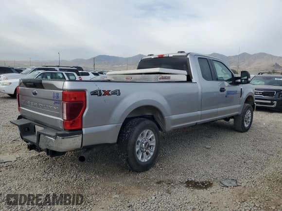 ✅ 2020 Ford F-250 XL • VIN: 1FT7X2B64LED97856 • Lot: 80491275. Wystawiony na Copart z przebiegiem 73 168 mil. Bezpłatny archiwum sprzedaży aukcyjnych z USA i szczegółowy raport historii pojazdu na DreamBid. Zdjęcie 3.