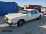 ✅ 1982 Buick Riviera • VIN: 1G4AZ67Y7CE441796 • Лот: 77959224. Опубликован ранее на Copart с пробегом 5 627 миль. Бесплатный доступ к архиву аукционных продаж из США и подробный отчёт об истории автомобиля на DreamBid. Изображение 1.