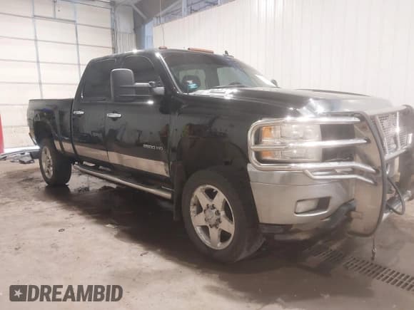 ✅ 2012 Chevrolet Silverado 2500HD LTZ • VIN: 1GC1KYC84CF117337 • Lot: 42709285. Listed on IAAI with 325,476 mi. Free auction sales archive from the USA and detailed vehicle history report at DreamBid. Image 1.