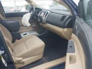 ✅ 2013 Toyota Tacoma PreRunner • VIN: 5TFJU4GN8DX036372 • Лот: 43253074. Опубликован ранее на IAAI с пробегом 261 213 миль. Бесплатный доступ к архиву аукционных продаж из США и подробный отчёт об истории автомобиля на DreamBid. Изображение 5.