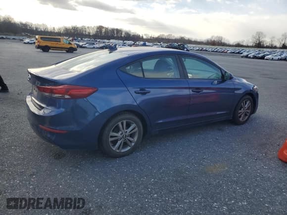 ✅ 2017 Hyundai Elantra Value Edition • VIN: 5NPD84LFXHH200805 • Lot: 91971225. Listed on Copart with 171,349 mi. Free auction sales archive from the USA and detailed vehicle history report at DreamBid. Image 3.