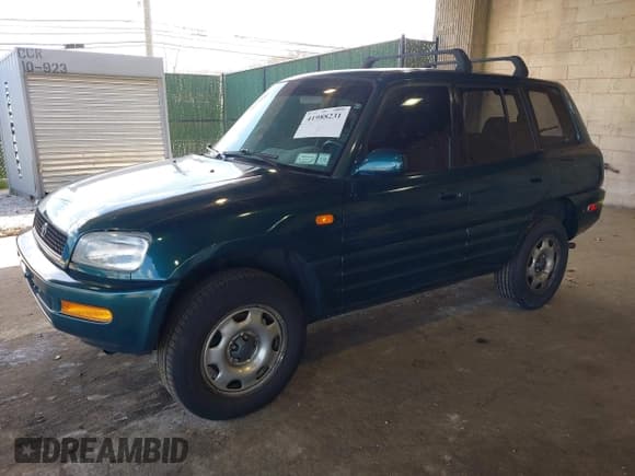 ✅ 1997 Toyota RAV4 • VIN: JT3HP10V6V7045429 • Лот: 41988231. Опубликован ранее на IAAI с пробегом 98 499 миль. Бесплатный доступ к архиву аукционных продаж из США и подробный отчёт об истории автомобиля на DreamBid. Изображение 2.