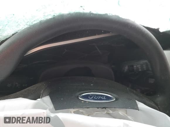 ✅ 2020 Ford Escape SE • VIN: 1FMCU9G62LUB21346 • Лот: 93192315. Опубликован ранее на Copart с пробегом Не указан. Бесплатный доступ к архиву аукционных продаж из США и подробный отчёт об истории автомобиля на DreamBid. Изображение 9.