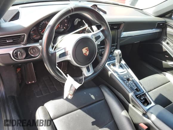 ✅ 2015 Porsche 911 Carrera • VIN: WP0AA2A98FS106770 • Лот: 74740294. Опубликован ранее на Copart с пробегом Не указан. Бесплатный доступ к архиву аукционных продаж из США и подробный отчёт об истории автомобиля на DreamBid. Изображение 8.