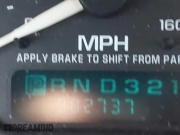 ✅ 2002 Chevrolet Suburban LS • VIN: 1GNEC16Z32J125040 • Лот: 41657503. Опубликован ранее на IAAI с пробегом 382 737 миль. Бесплатный доступ к архиву аукционных продаж из США и подробный отчёт об истории автомобиля на DreamBid. Изображение 15.