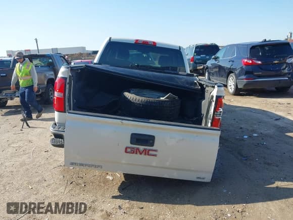 ✅ 2014 GMC Sierra 1500 SLT • VIN: 3GTP1VEC5EG486951 • Лот: 41939376. Опубликован ранее на IAAI с пробегом 131 857 миль. Бесплатный доступ к архиву аукционных продаж из США и подробный отчёт об истории автомобиля на DreamBid. Изображение 16.