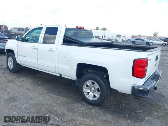 ✅ 2019 Chevrolet Silverado 1500 LT • VIN: 2GCRCPEC2K1146787 • Lot: 43125554. Wystawiony na IAAI z przebiegiem 102 604 mil. Bezpłatny archiwum sprzedaży aukcyjnych z USA i szczegółowy raport historii pojazdu na DreamBid. Zdjęcie 3.
